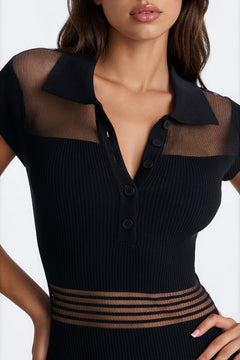 Robe CAROLINE, détail du col boutonné et des empiècements transparents