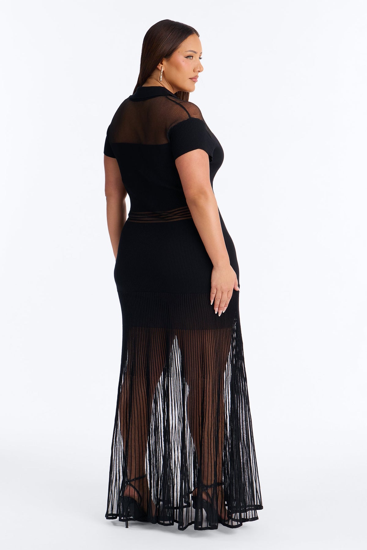Robe CAROLINE noire, vue de dos sur une seconde silhouette