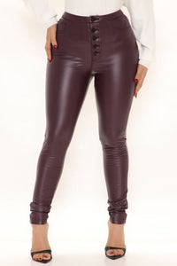 Pantalon faux CUIR