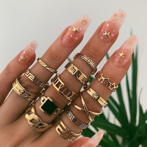 Lot de 13 bagues RITA
